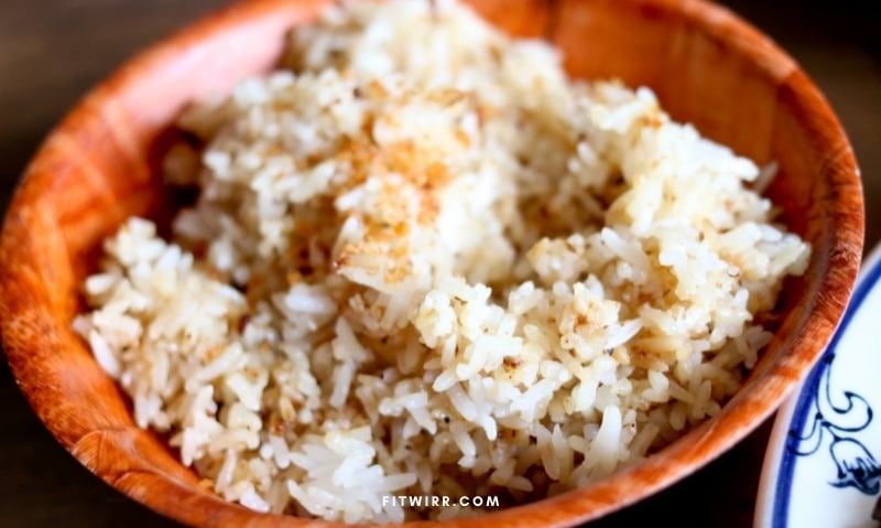 Filipino garlic fried rice