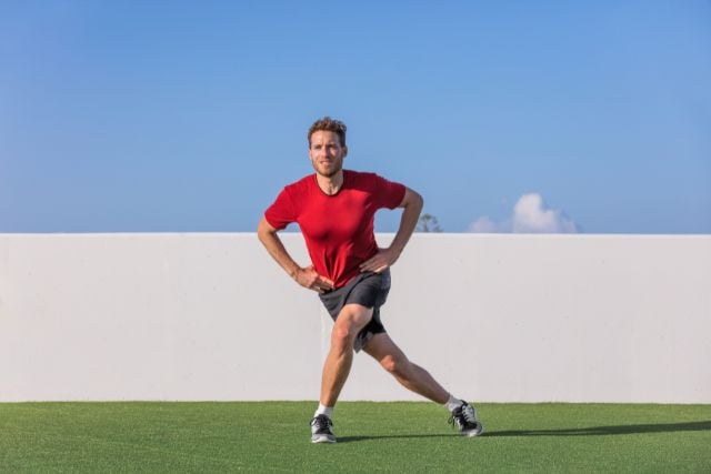 Curtsy Lunges