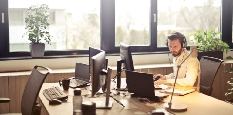 Under Desk Calf Raises: 5 Easy Exercises to Fight Leg Fatigue at Work