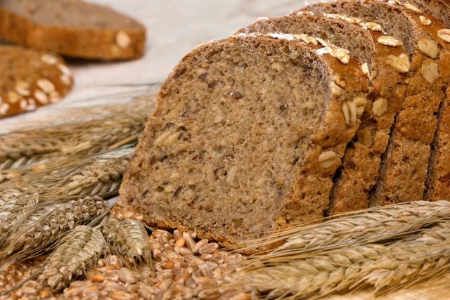 Whole grain bread