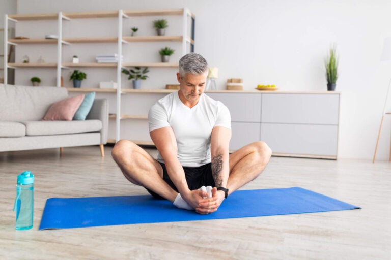 Say Goodbye to Hip Stiffness: 6 Quick Mobility Routines