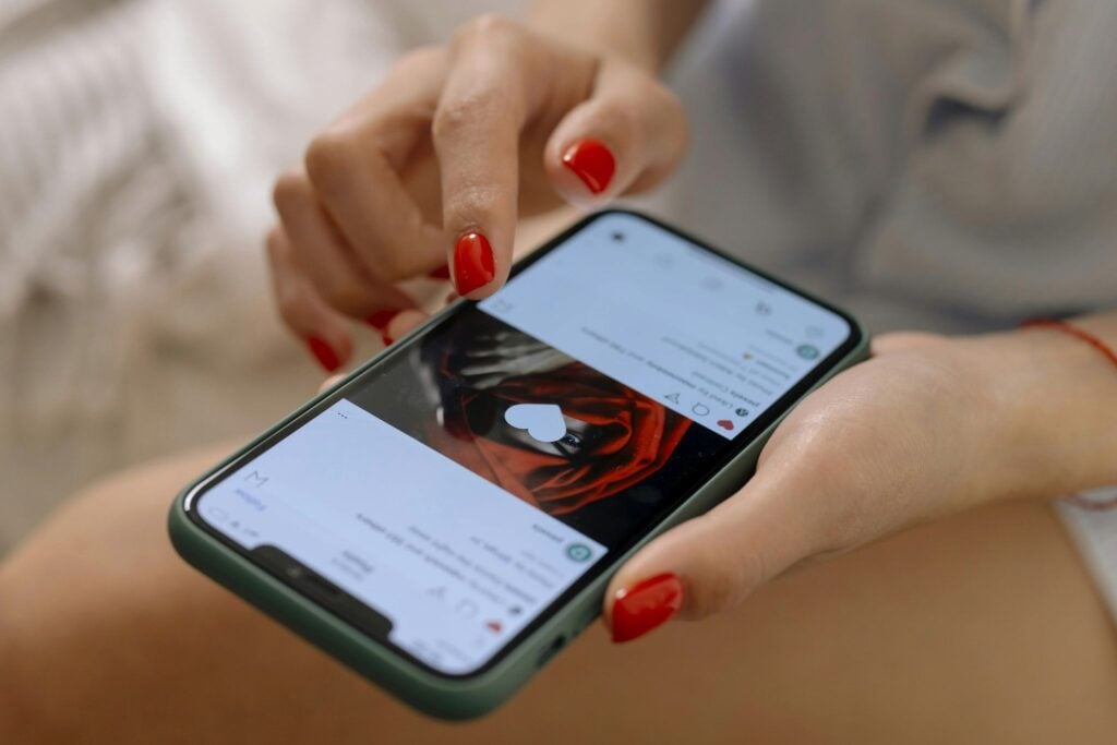 scrolling