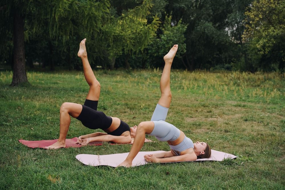 single-leg glute bridge
